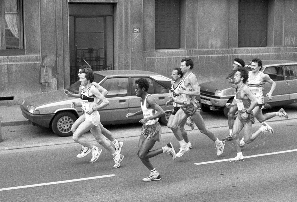 Alexandre Rachide au Marathon de Lyon en 1985 (photo G. Bertrand)